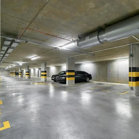 Exclusive Gwiazdzista With Free Garage By Renters Lägenhet *