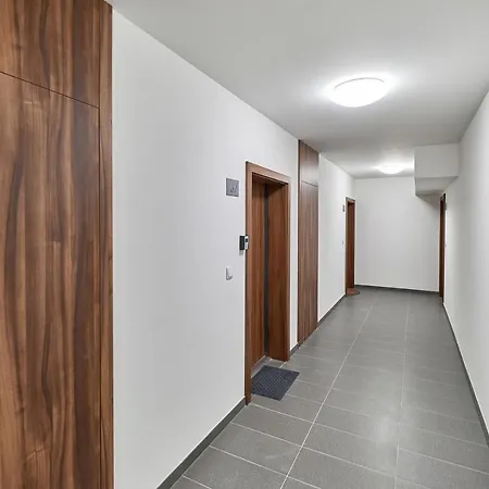 Exclusive Gwiazdzista With Free Garage By Renters Вроцлав