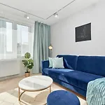 Appartement Elegant Gwiazdzista With Free Garage By Renters