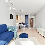 Exclusive Gwiazdzista With Free Garage By Renters شقة *