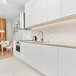 Elegant Gwiazdzista With Free Garage By Renters *