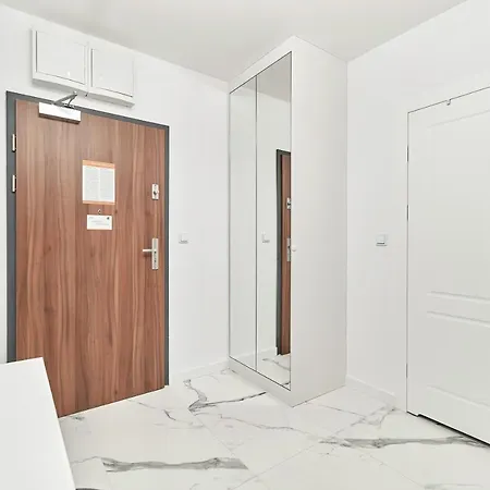 Exclusive Gwiazdzista With Free Garage By Renters Апартаменти *