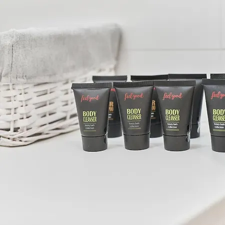 Exclusive Gwiazdzista With Free Garage By Renters דירה ורוצלב