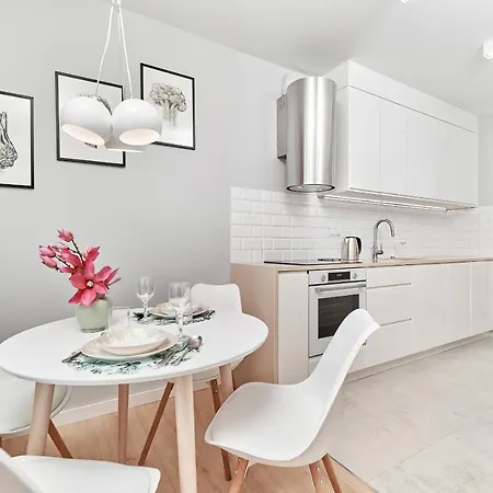 Exclusive Gwiazdzista With Free Garage By Renters Wroclaw