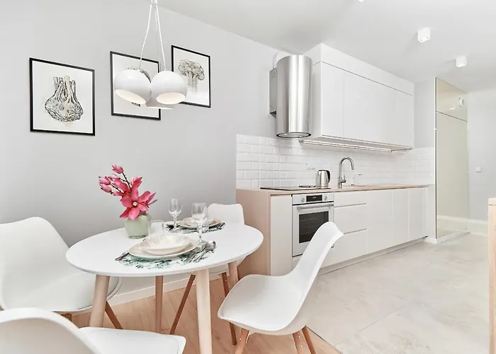 Exclusive Gwiazdzista With Free Garage By Renters Wrocław