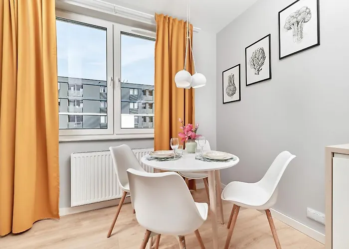 Exclusive Gwiazdzista With Free Garage By Renters Apartman Wrocław